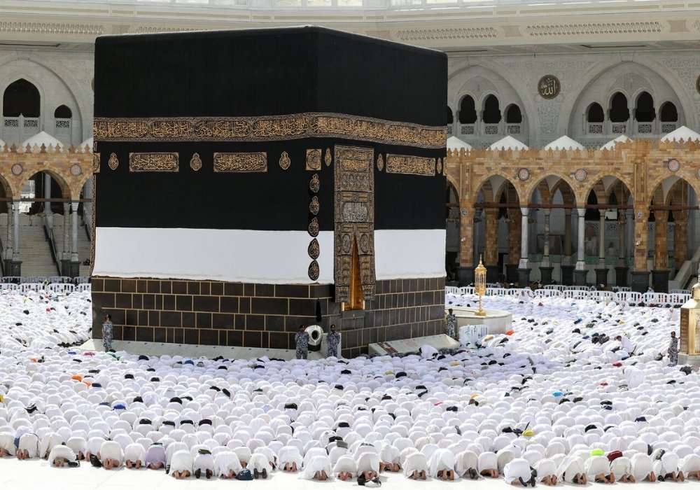10 Night  Umrah Packages
